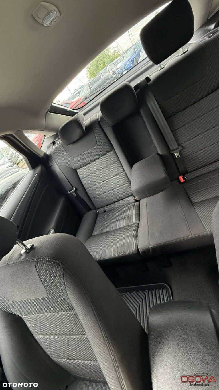 Ford Mondeo - 31