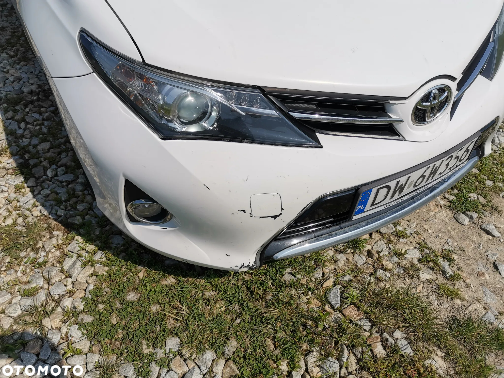Toyota Auris 1.6 Premium + - 8