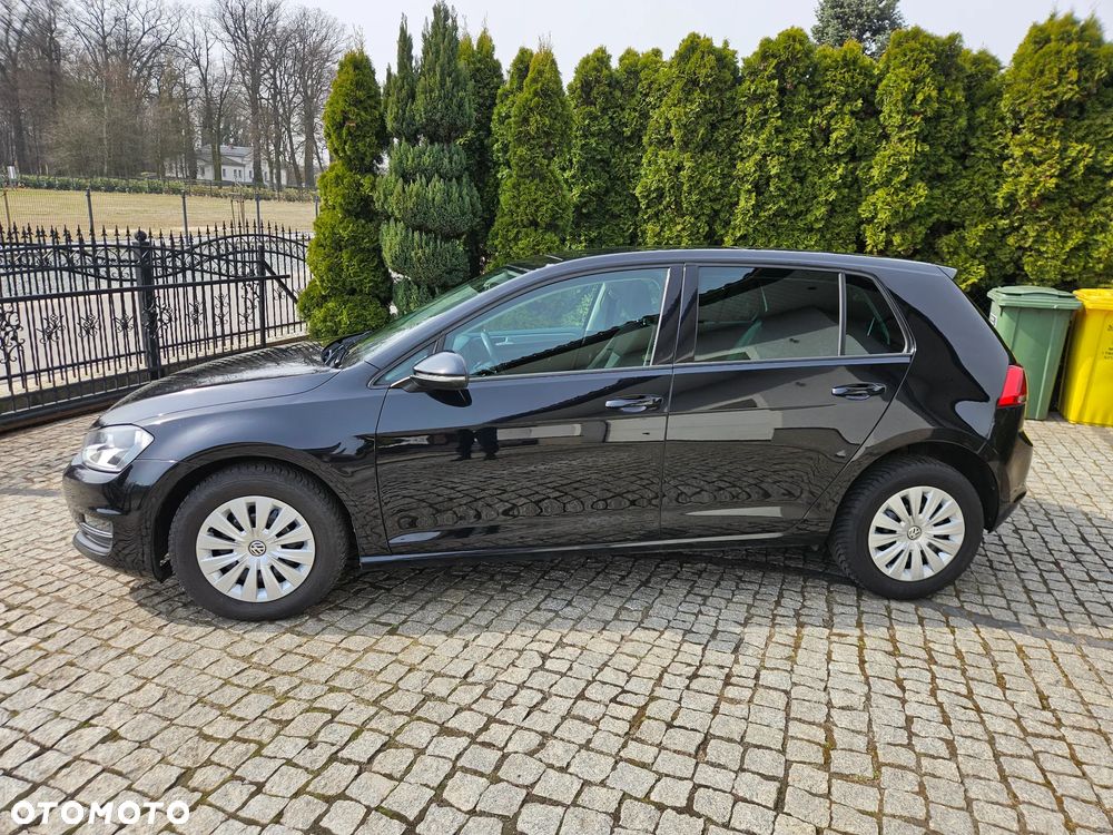 Volkswagen Golf 1.6 TDI BlueMotion Technology Comfortline - 4