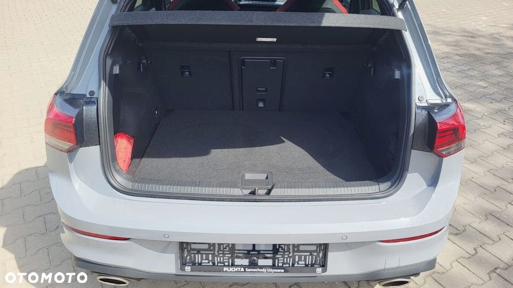 Volkswagen Golf - 13