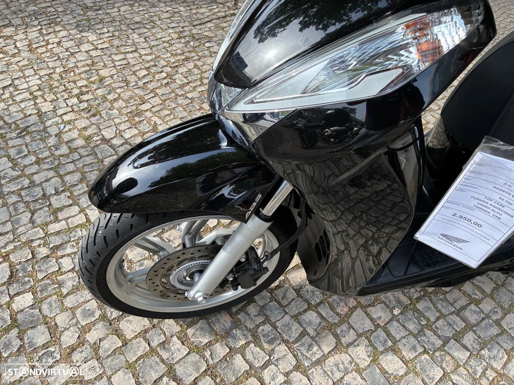 Honda SH 300 IA - 13