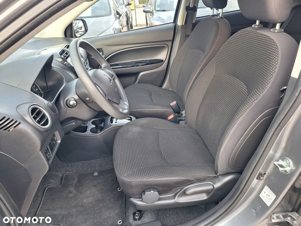 Mitsubishi Space Star 1.2 Clear Tec CVT Edition+ - 17