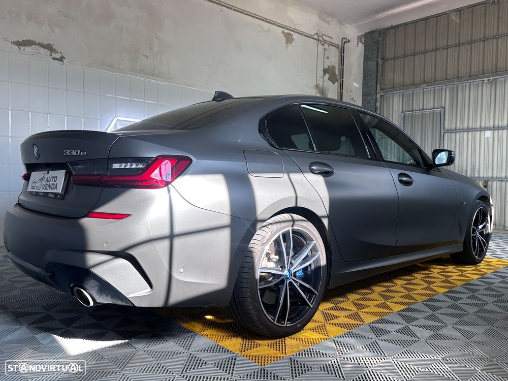 BMW 330 e Pack M Auto - 4