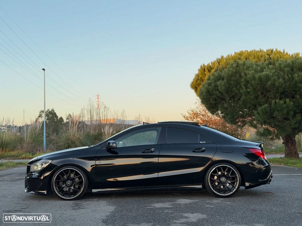 Mercedes-Benz CLA 220 CDI 7G-DCT AMG Line - 4