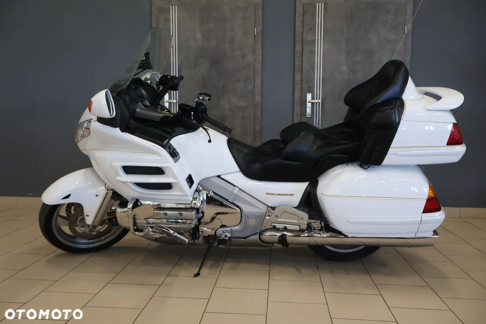 Honda GL - 15