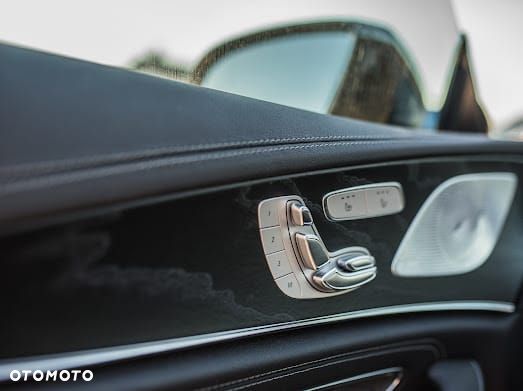 Mercedes-Benz CLS - 20