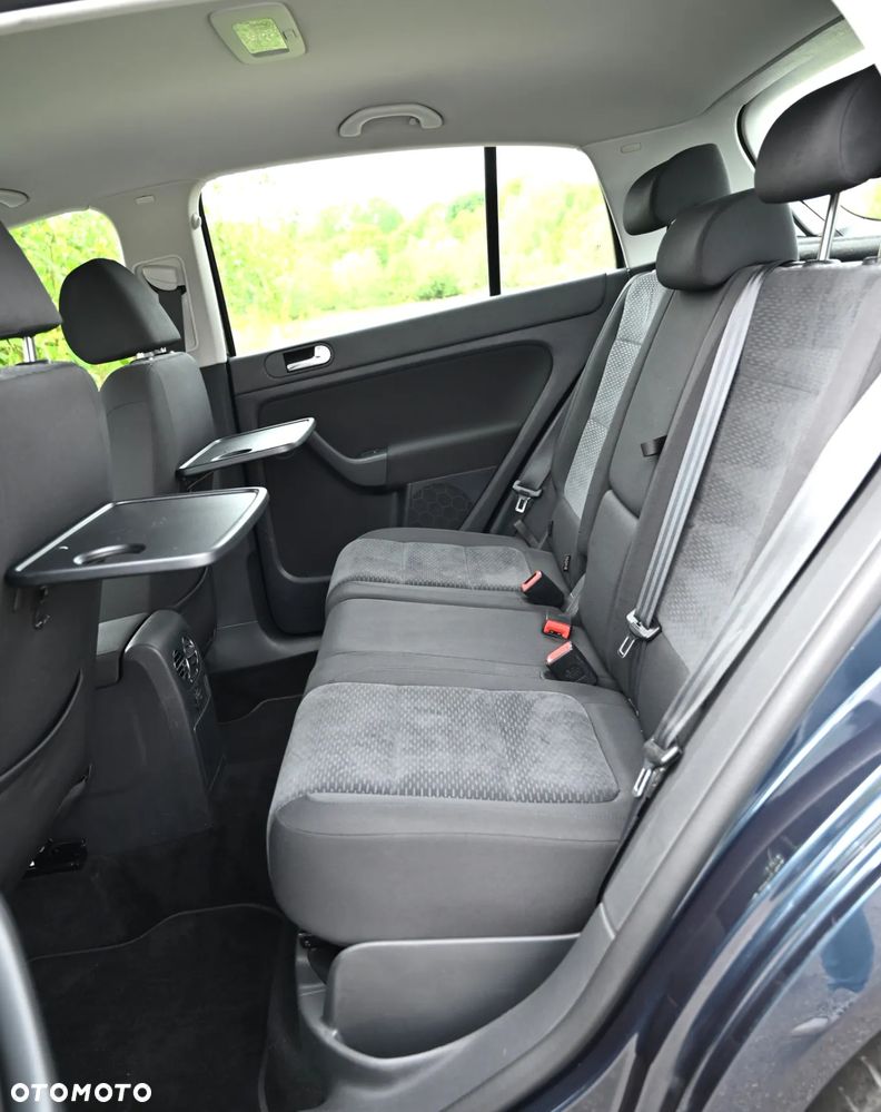 Volkswagen Golf Plus 2.0 TDI Comfortline - 25