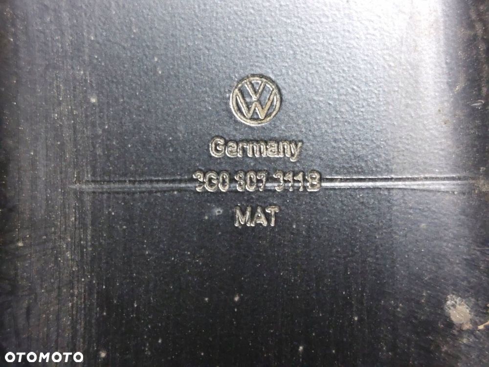 BELKA POD ZDERZAK TYŁ VOLKSWAGEN PASSAT B8 LIFT 3G0807311B - 2