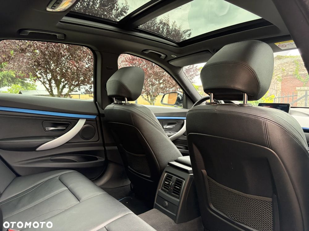 BMW 3GT 320d Sport-Aut M Sport - 25