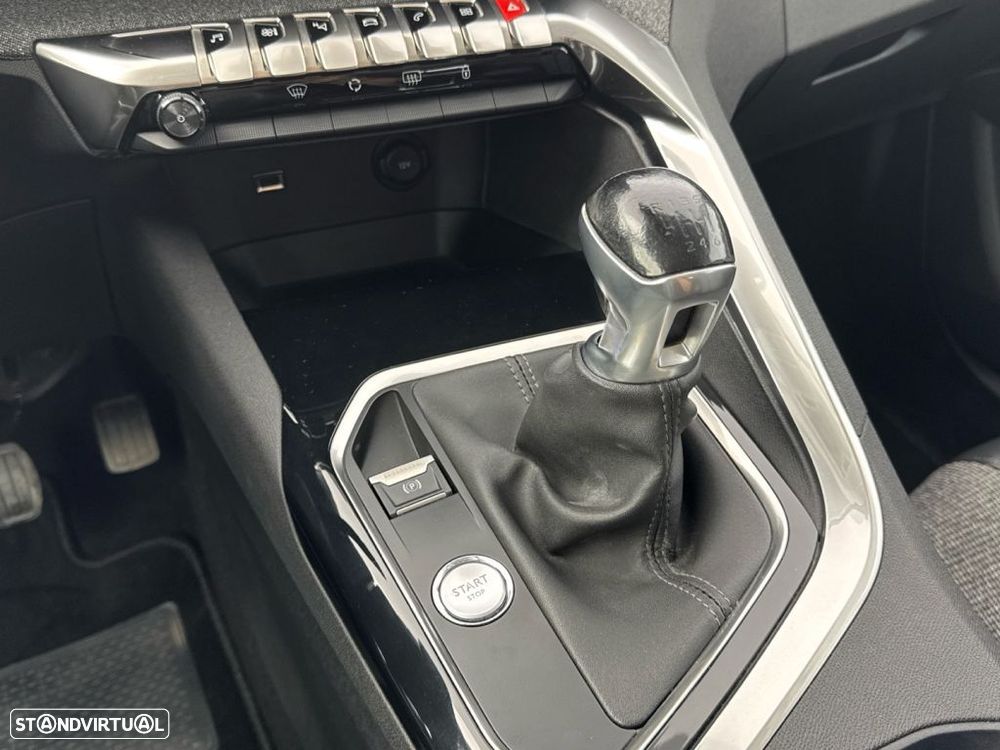 Peugeot 5008 1.6 BlueHDi Allure - 18