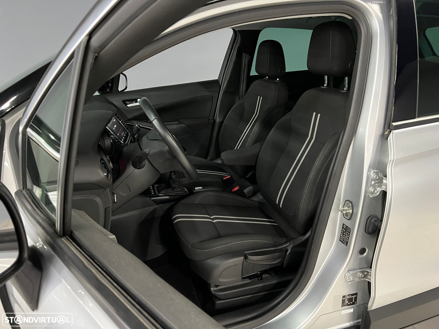 Opel Crossland 1.2 T Design & Tech - 13