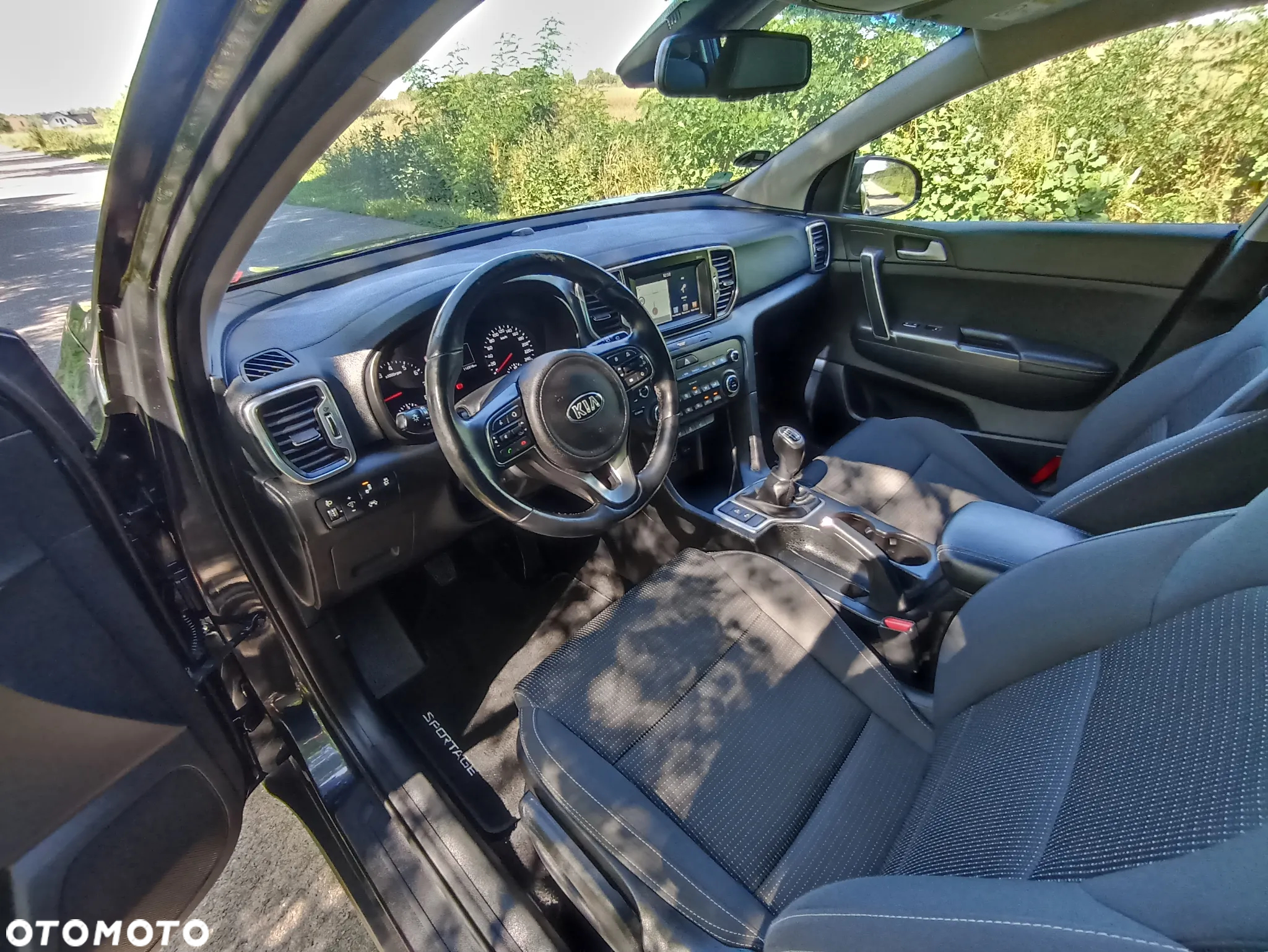 Kia Sportage 1.6 GDI 2WD Dream-Team Edition - 13