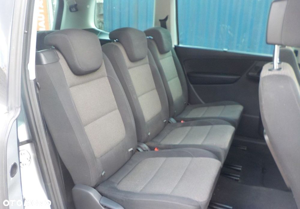 Volkswagen Sharan - 18