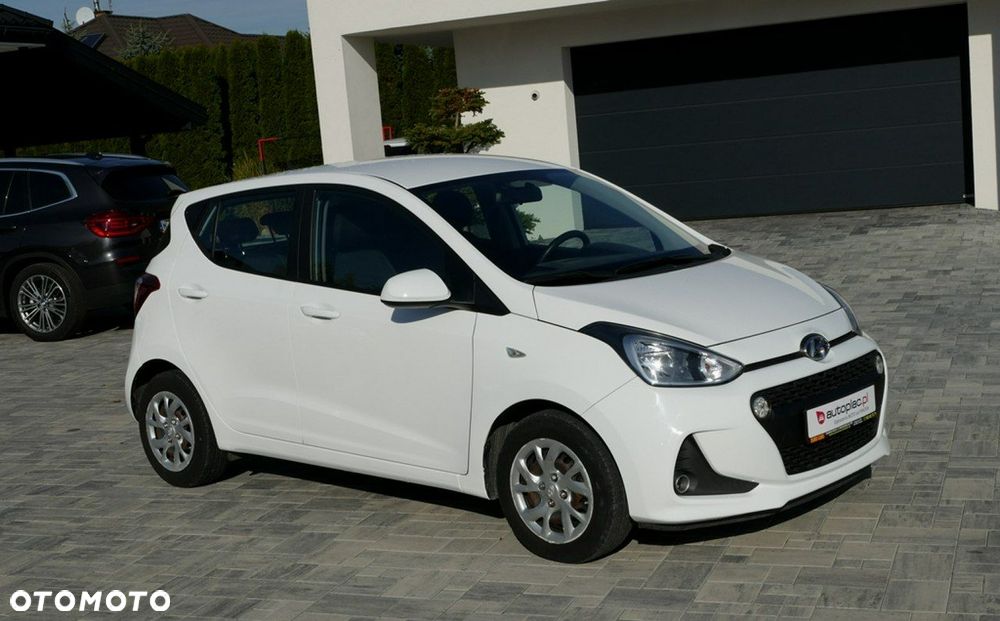 Hyundai i10 - 16