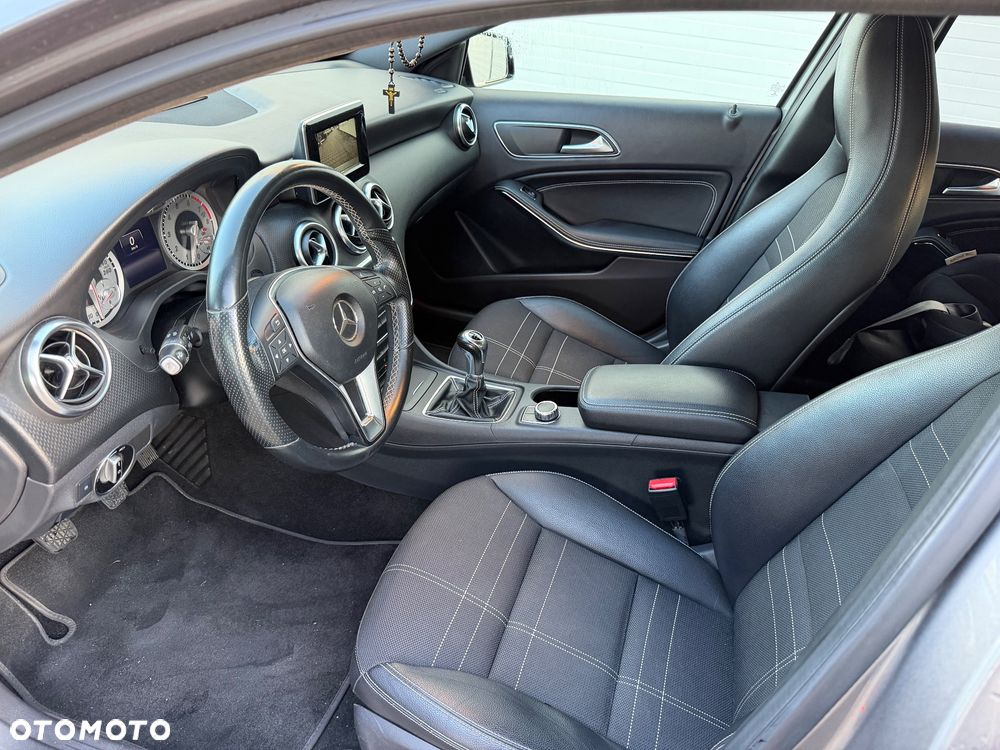 Mercedes-Benz Klasa A 180 (BlueEFFICIENCY) Urban - 5