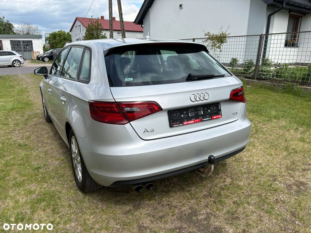 Audi A3 Sportback - 8