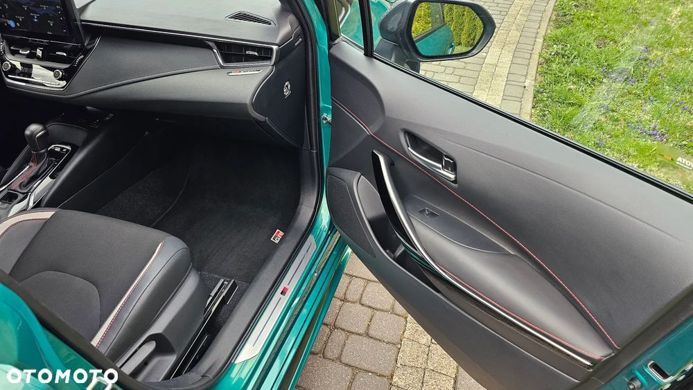 Toyota Corolla 2.0 GR Sport - 17
