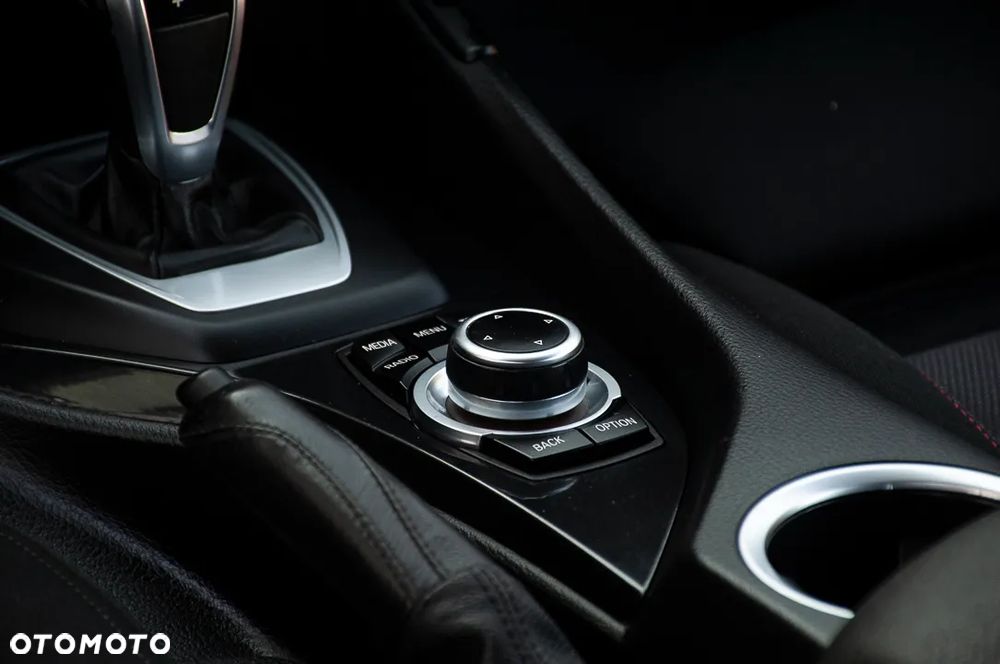 BMW X1 xDrive20d Sport Line - 34