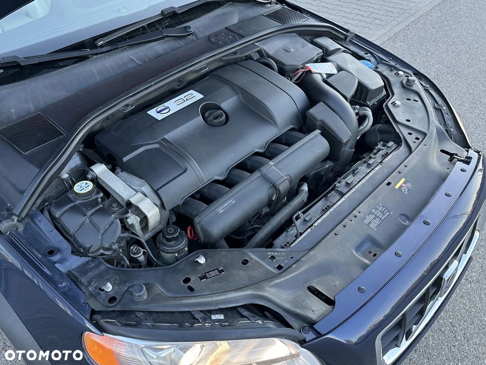 Volvo XC 70 3.2 AWD Summum - 36