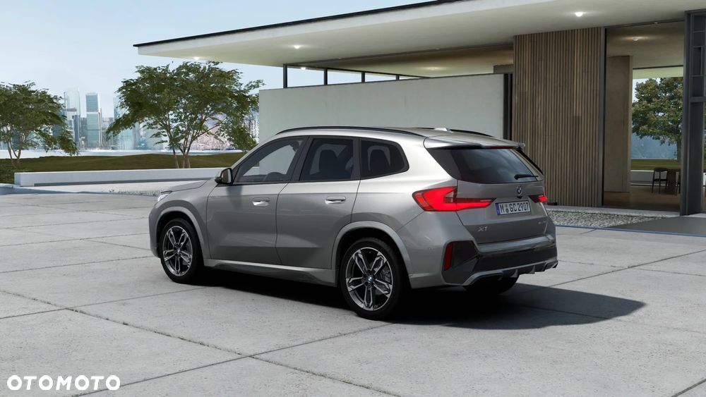 BMW X1 sDrive18i - 3