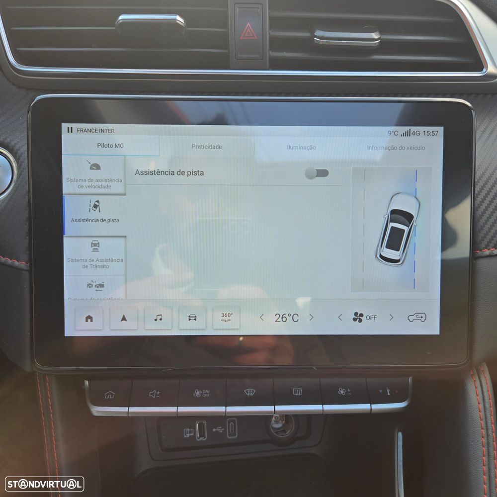 MG ZS EV 72.6 kWh Luxury - 26