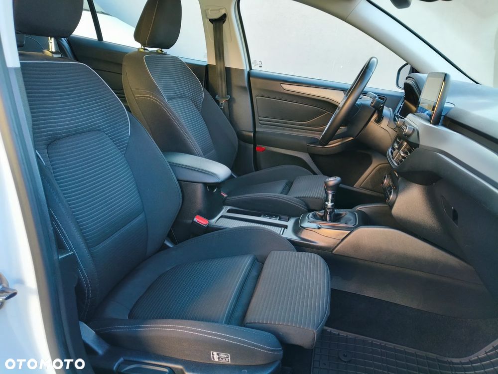 Ford Focus 1.5 EcoBlue SCR Titanium - 18