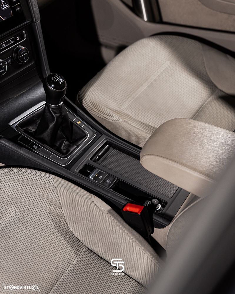 VW Golf 1.6 TDI (BlueMotion ) Comfortline - 12