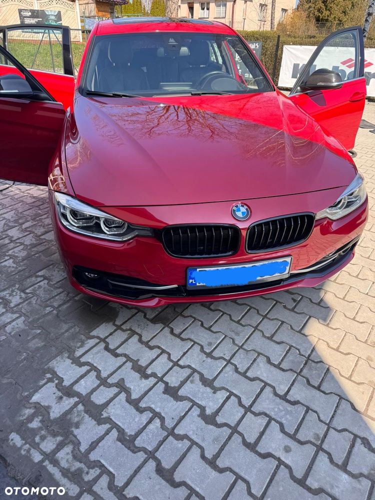BMW Seria 3 330i xDrive Edition Luxury Line Purity - 11
