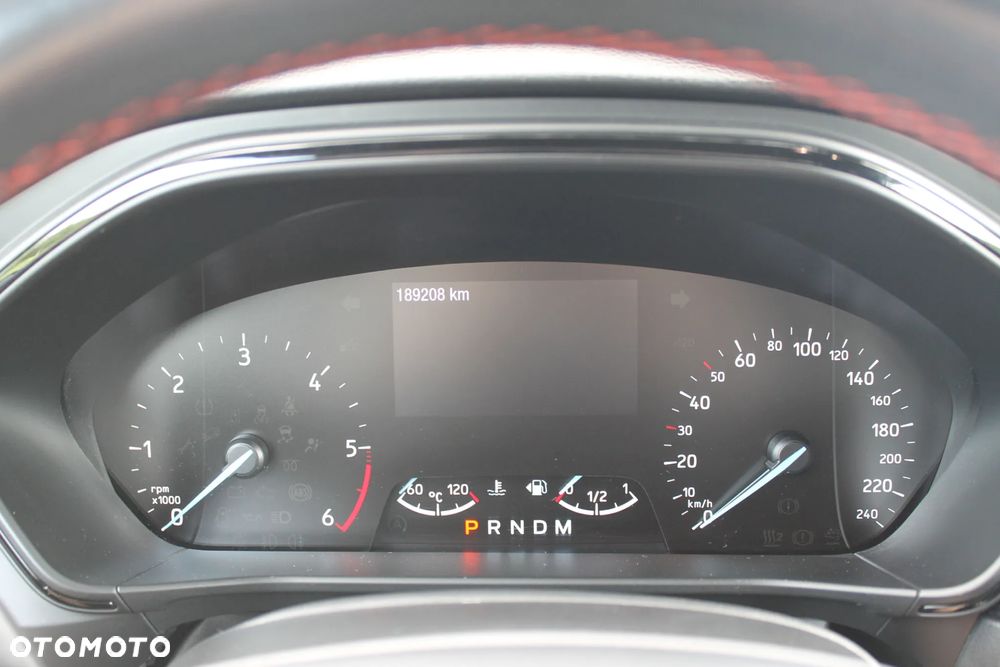 Ford Focus 1.5 EcoBlue Start-Stopp-System ST-LINE - 25