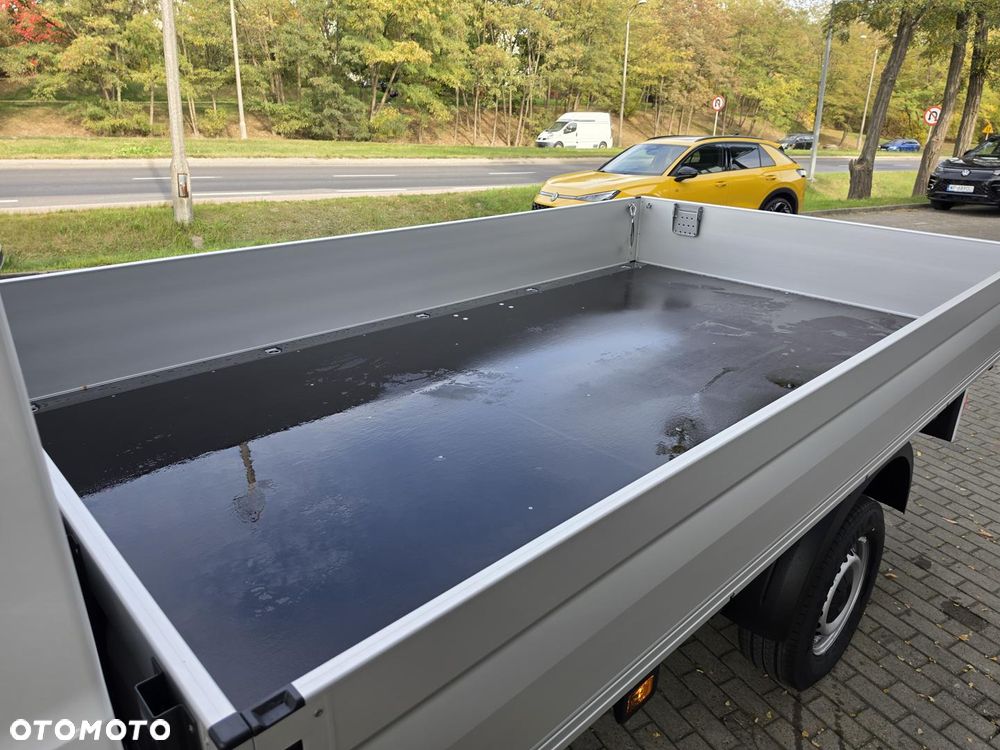 Volkswagen Crafter - 25