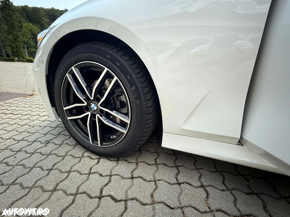 BMW Seria 3 320i Aut. Edition M Sport Shadow - 30