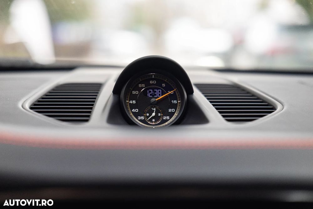 Porsche 911 GT3 - 14