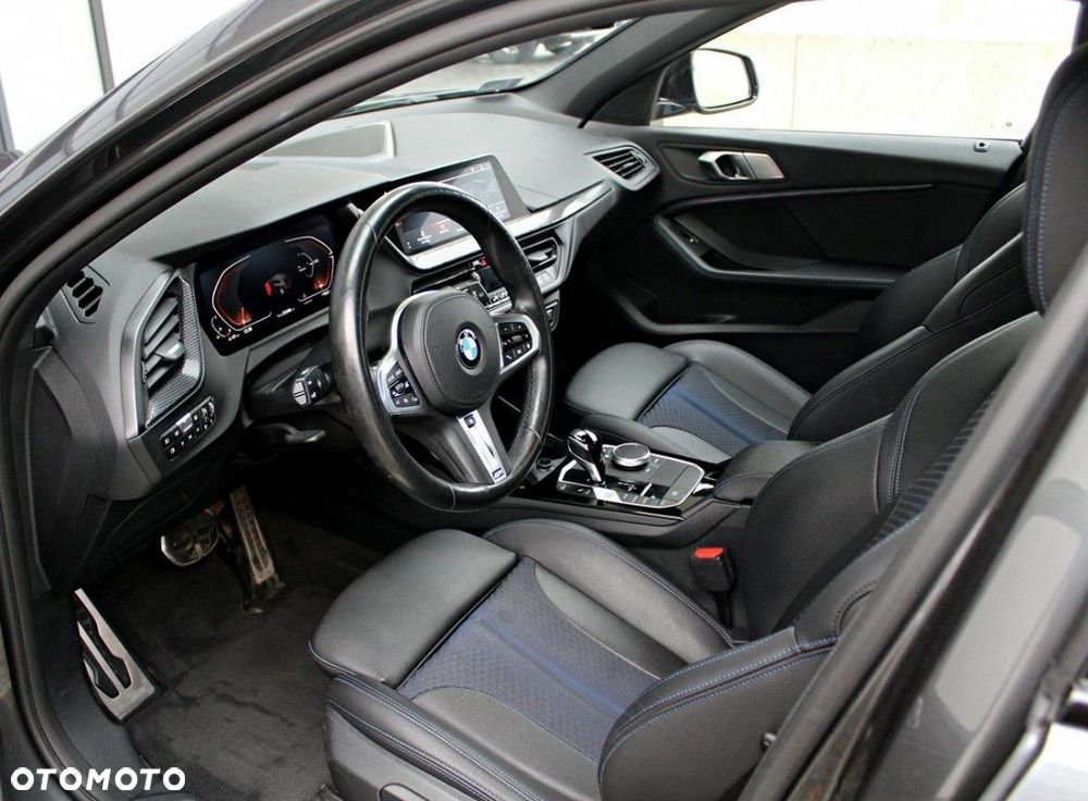 BMW Seria 1 118i M Sport - 4