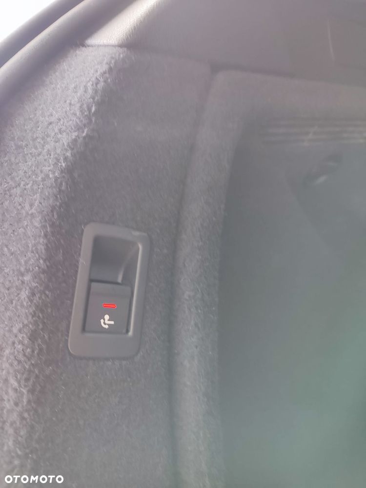 Audi A4 Avant 2.0 TDI sport - 14