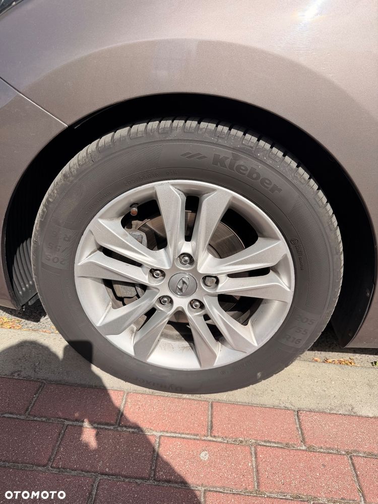 Hyundai i30 blue Kombi 1.6 CRDi Style - 10