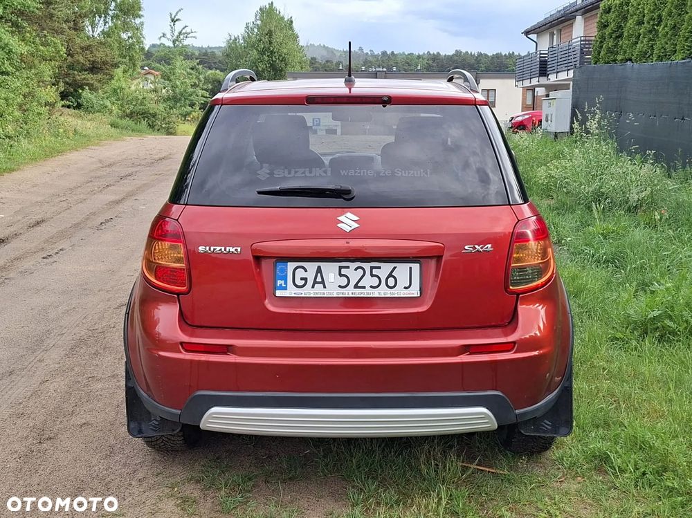 Suzuki SX4 1.6 GS / Premium - 4