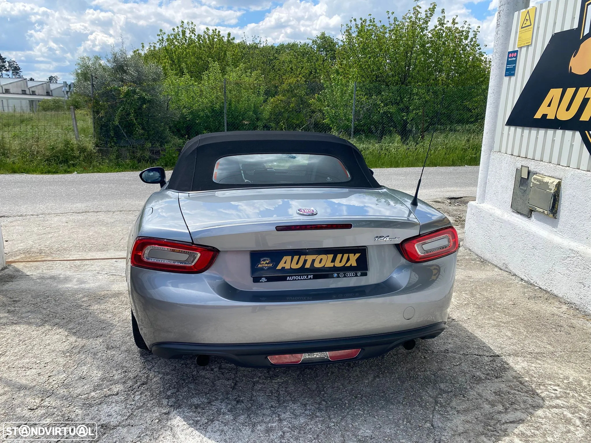 Fiat 124 Spider 1.4 MultiAir Turbo - 8