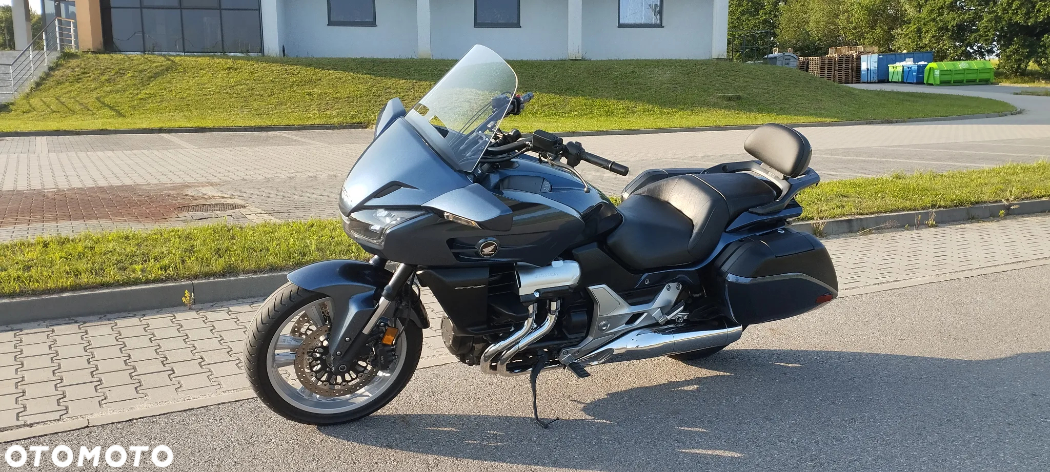 Honda CTX - 2