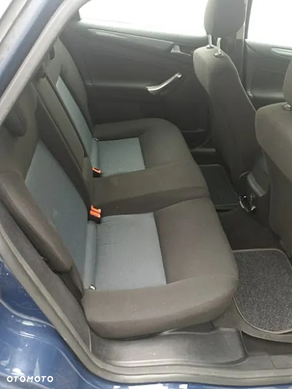 Ford Mondeo - 13