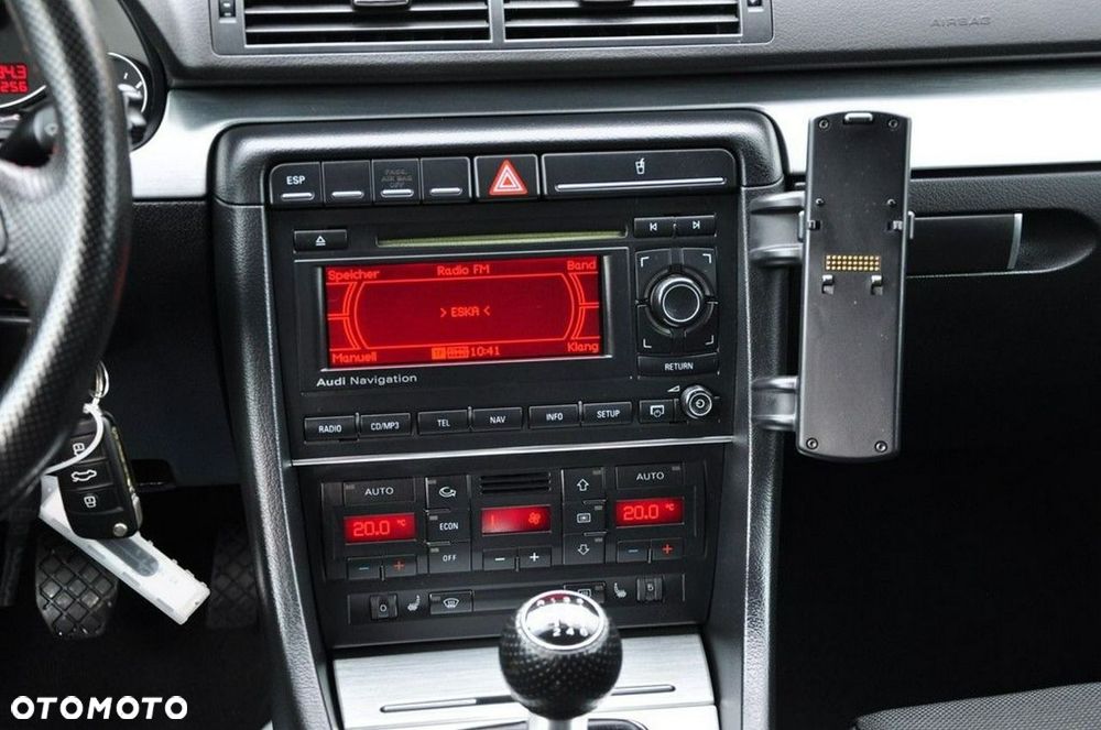 Audi A4 Avant 2.0 TDI DPF Attraction - 36