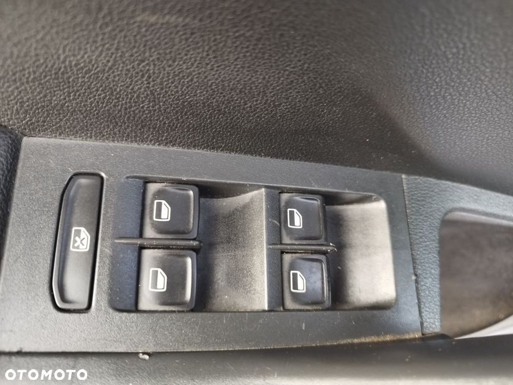 Skoda Octavia 2.0 TDI RS - 23
