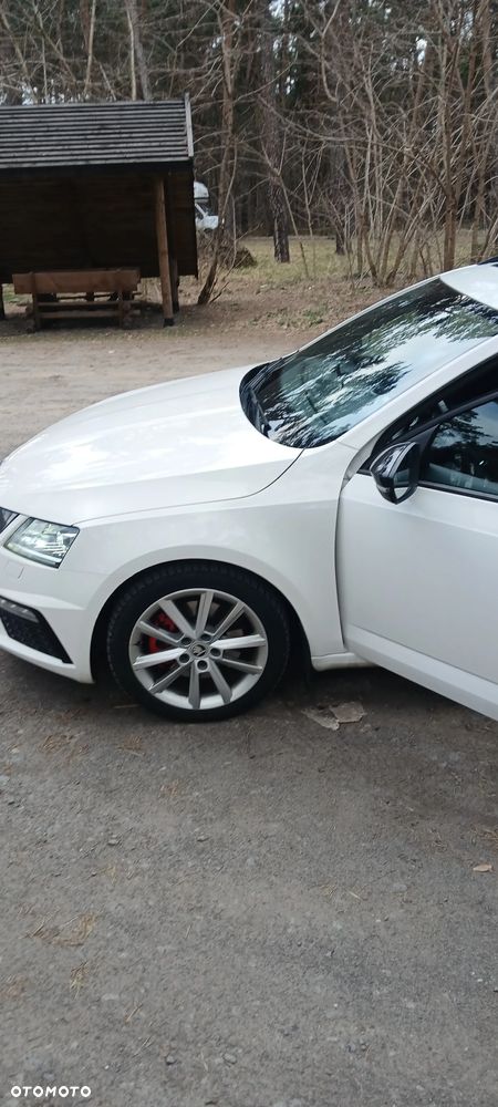 Skoda Octavia 2.0 TDI RS - 36