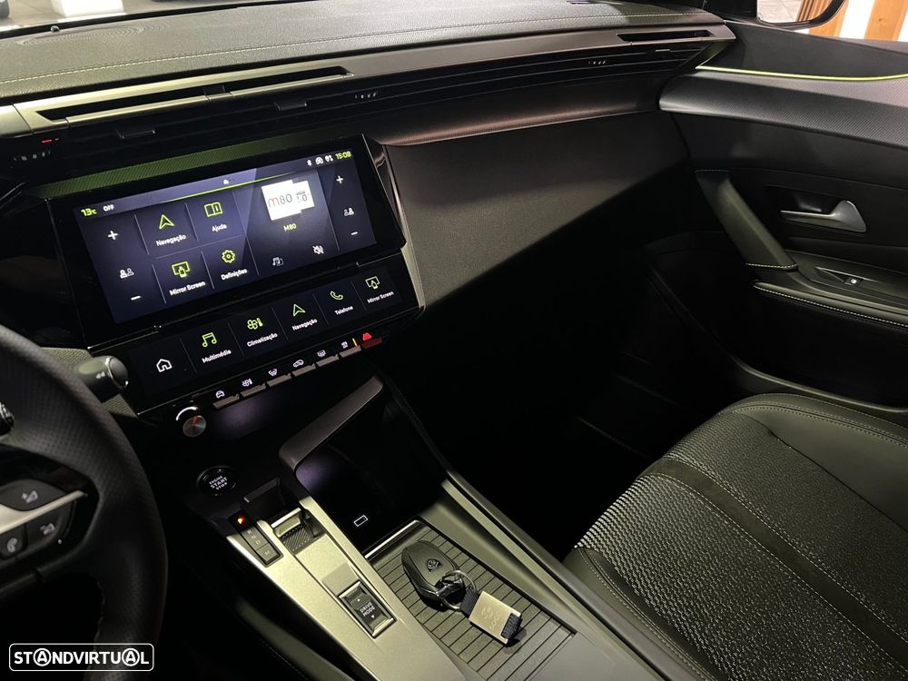 Peugeot 308 SW 1.2 Hybrid GT e-DCS6 - 29