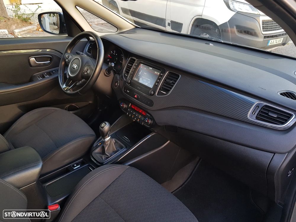 Kia Carens 1.7 CRDi 141 Edition 7 - 35