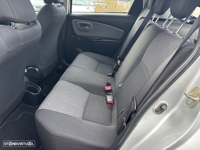 Toyota Yaris 1.0 VVT-i Comfort - 8