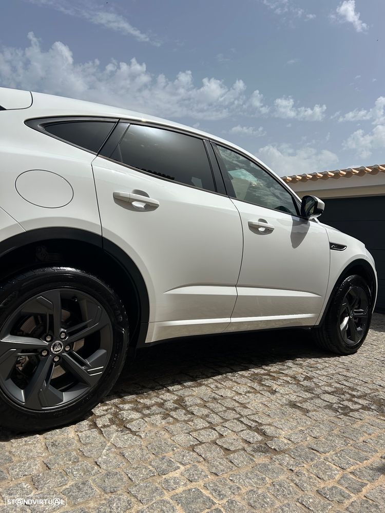 Jaguar E-Pace 1.5 P300e R-Dynamic S AWD Aut. - 13