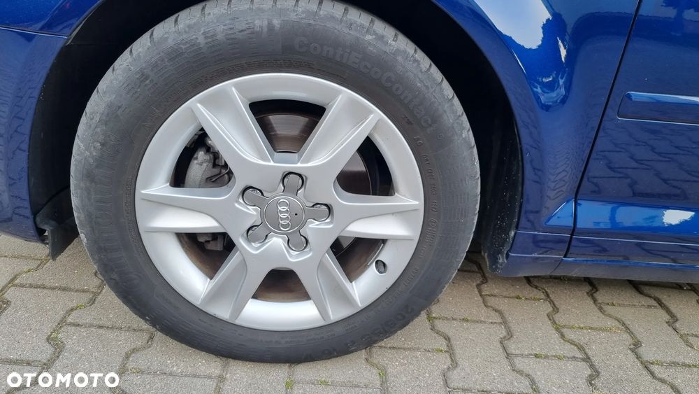 Audi A3 Sportback 1.4 TFSI Ambiente - 10