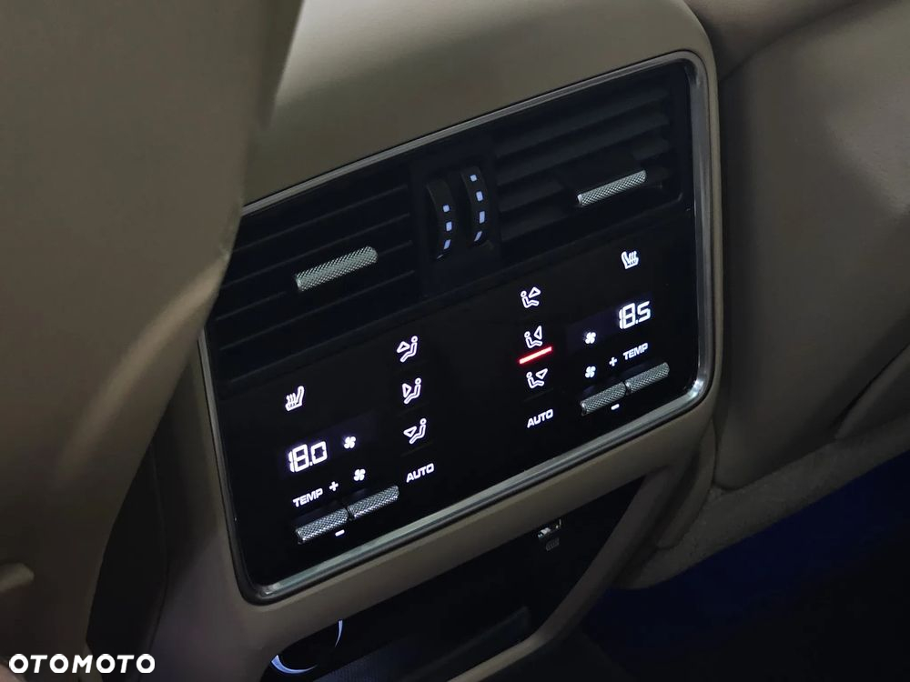 Porsche Cayenne Tiptronic S - 24