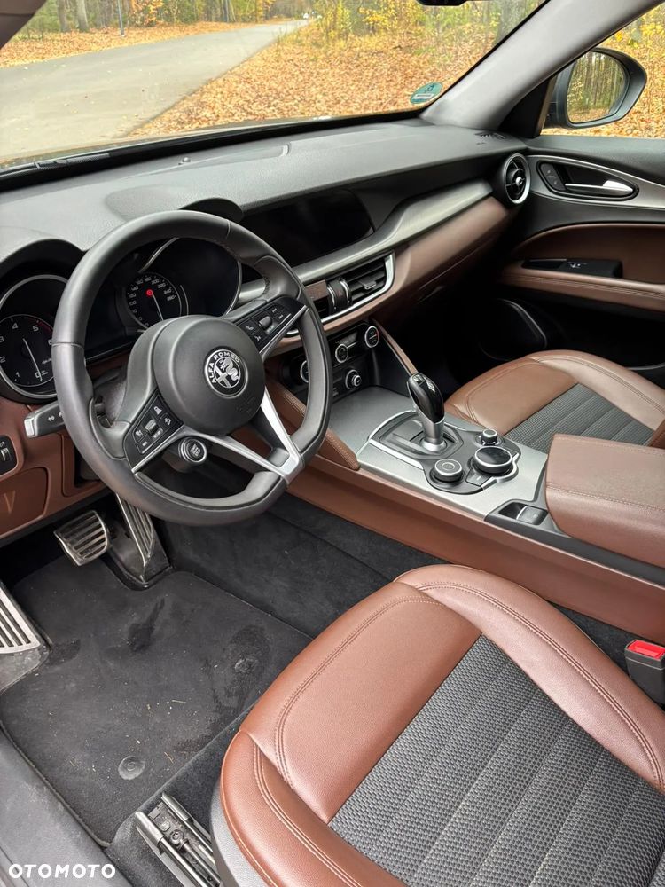 Alfa Romeo Stelvio 2.2 Diesel 16V AT8 Q4 Super - 6