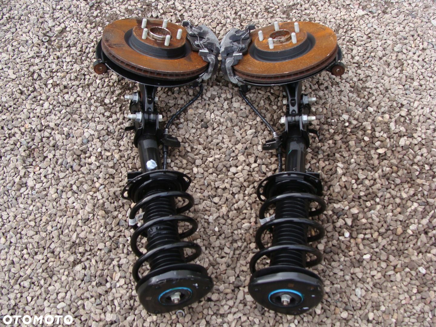ZWROTNICA AMORTYZATOR PRAWY KUGA MK3 2.5 HYBRYDA LX61-18045-SBE - 2